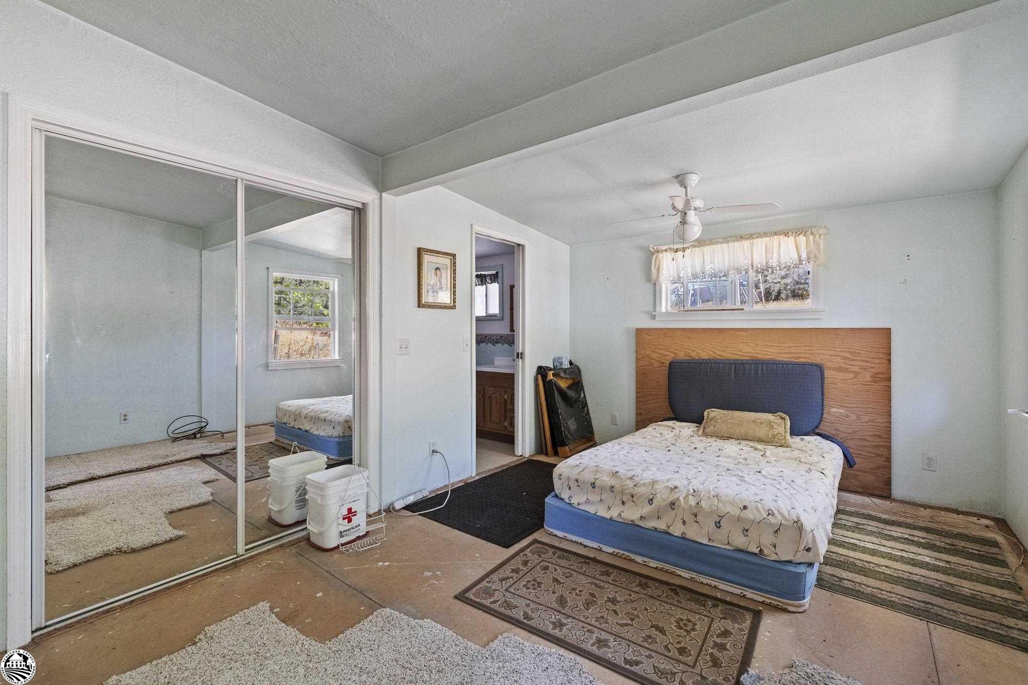 8675 Priest Coulterville Rd