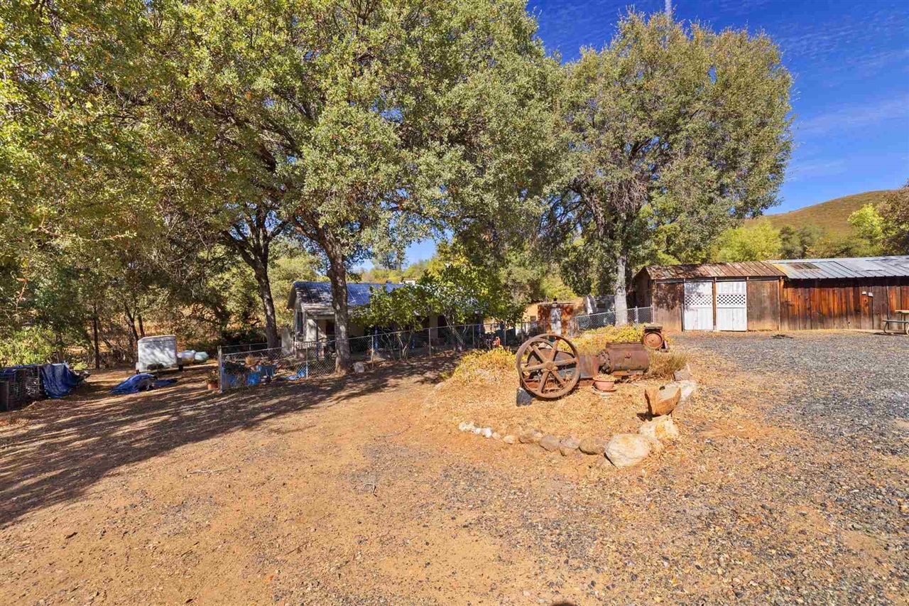 8675 Priest Coulterville Rd