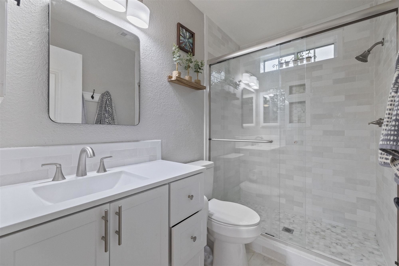 13067 Beckwith Rd #B