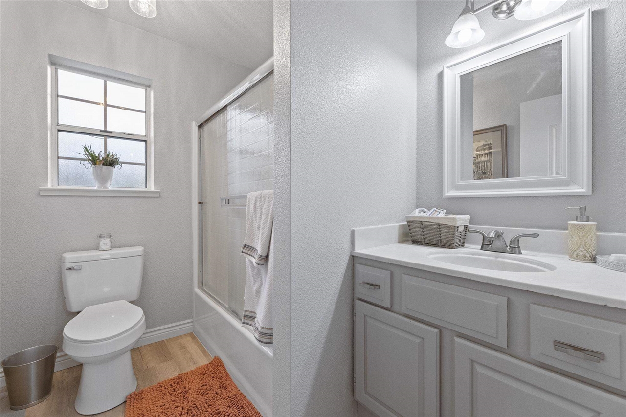 13067 Beckwith Rd #B