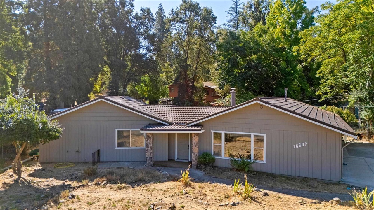 16607 S Creekside Dr