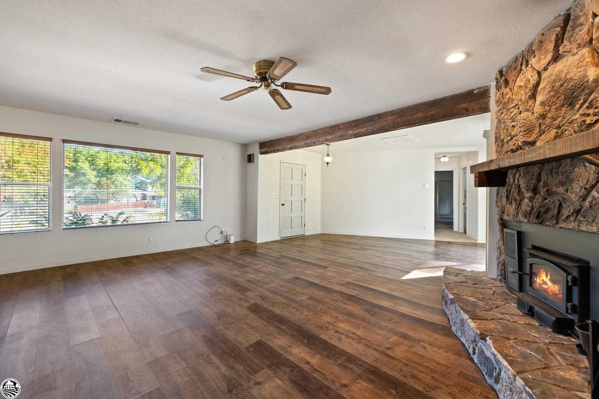 16607 S Creekside Dr