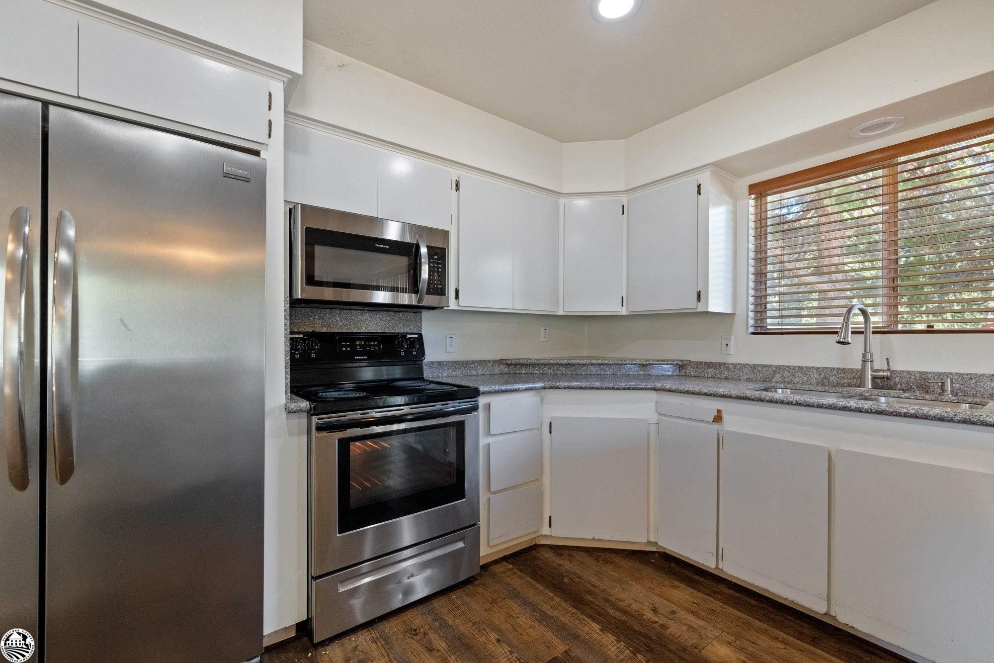 16607 S Creekside Dr