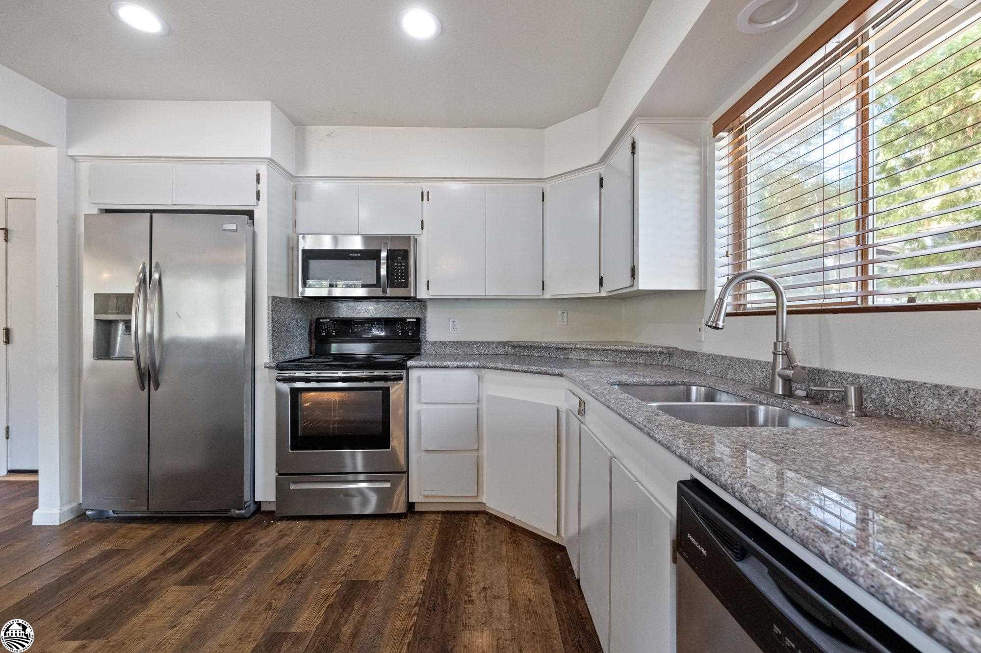 16607 S Creekside Dr