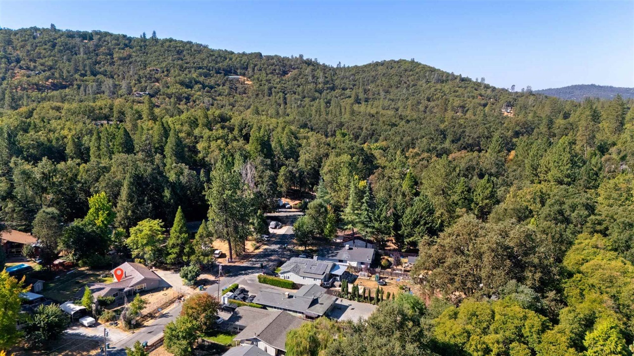 16607 S Creekside Dr