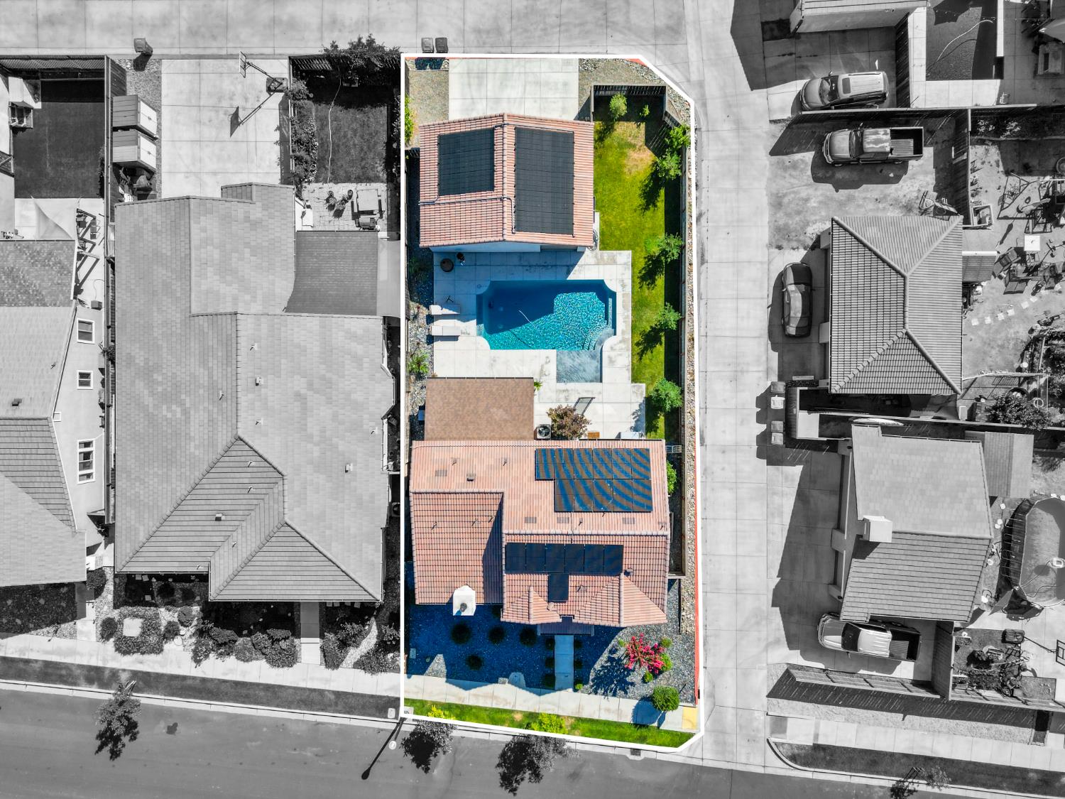 587 Bascule Drive