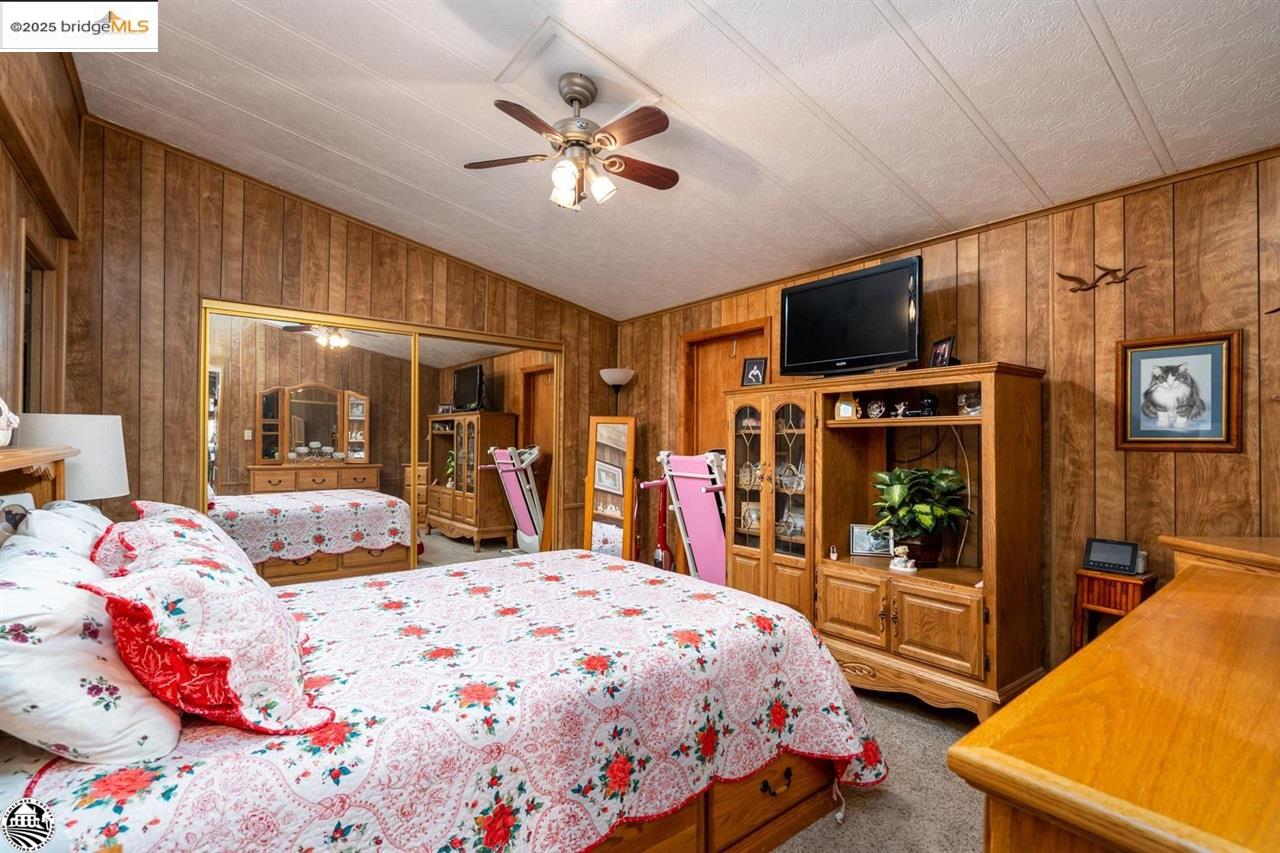 20785 Lyons Bald Mountain Rd