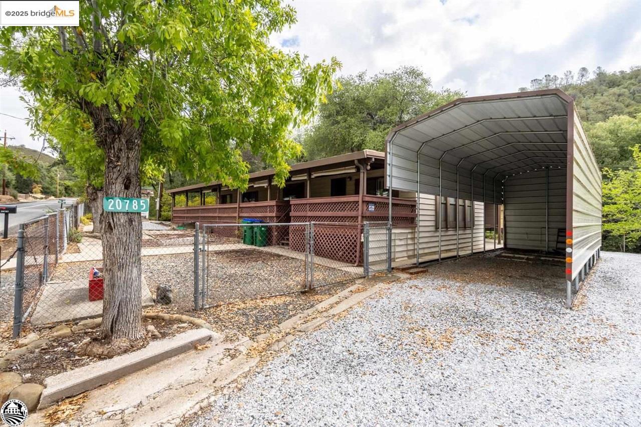 20785 Lyons Bald Mountain Rd