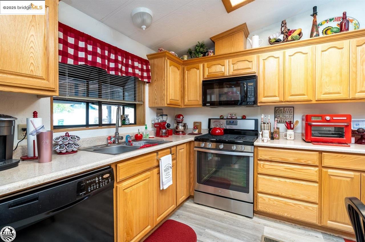 20785 Lyons Bald Mountain Rd