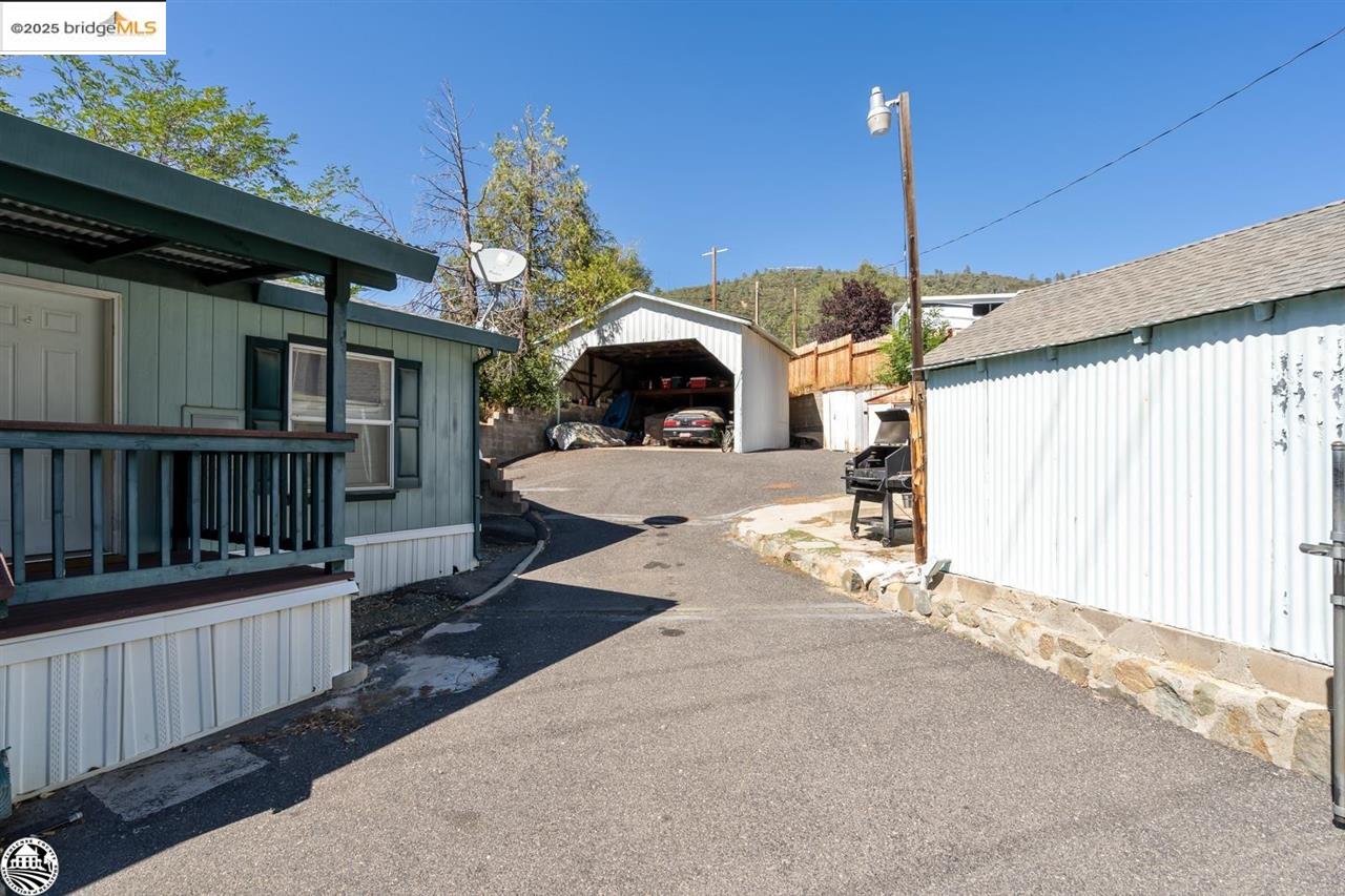 20785 Lyons Bald Mountain Rd