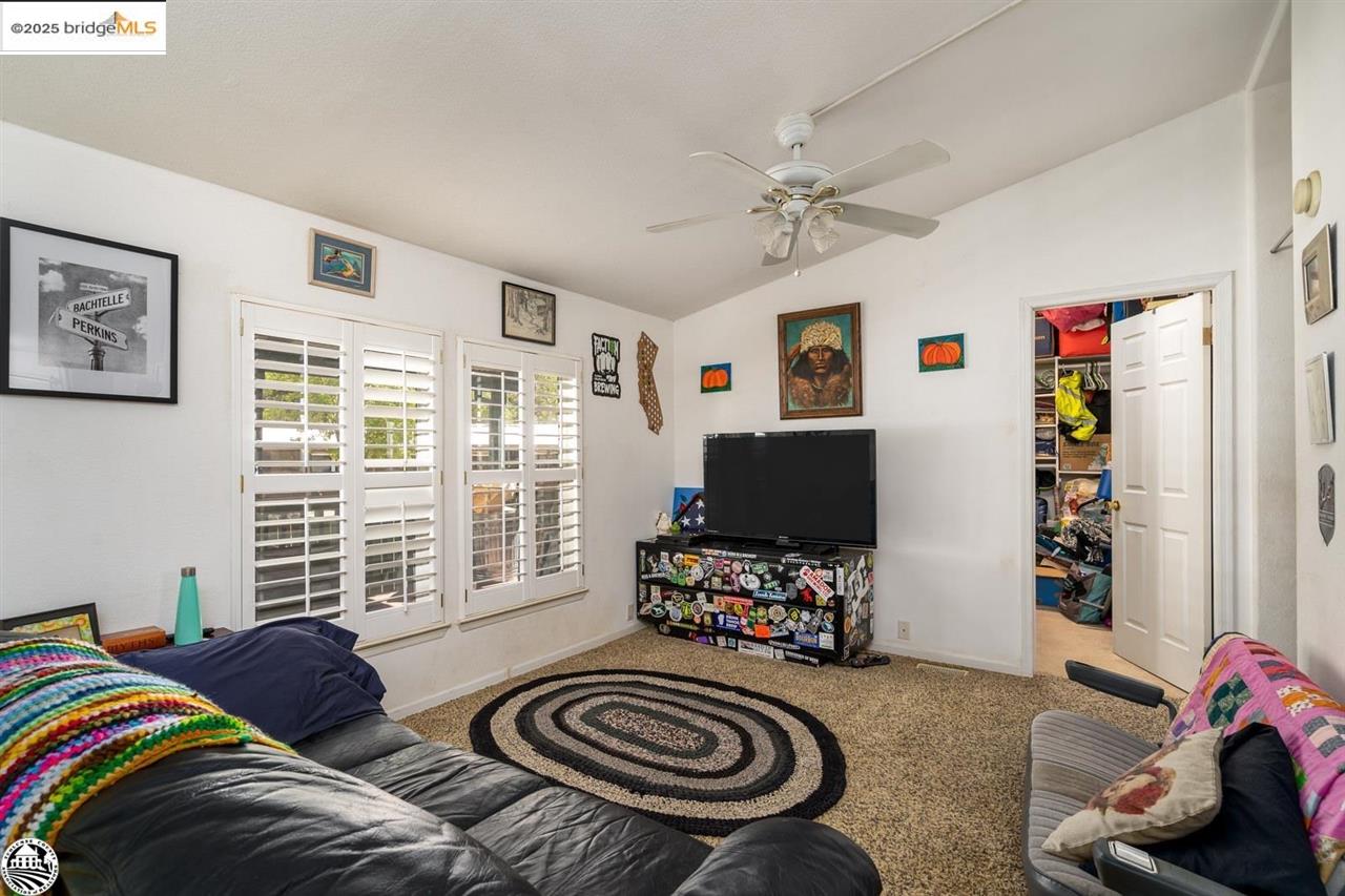 20785 Lyons Bald Mountain Rd