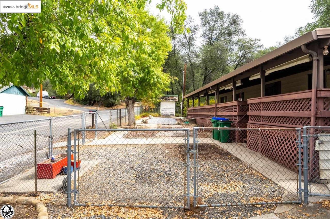 20785 Lyons Bald Mountain Rd