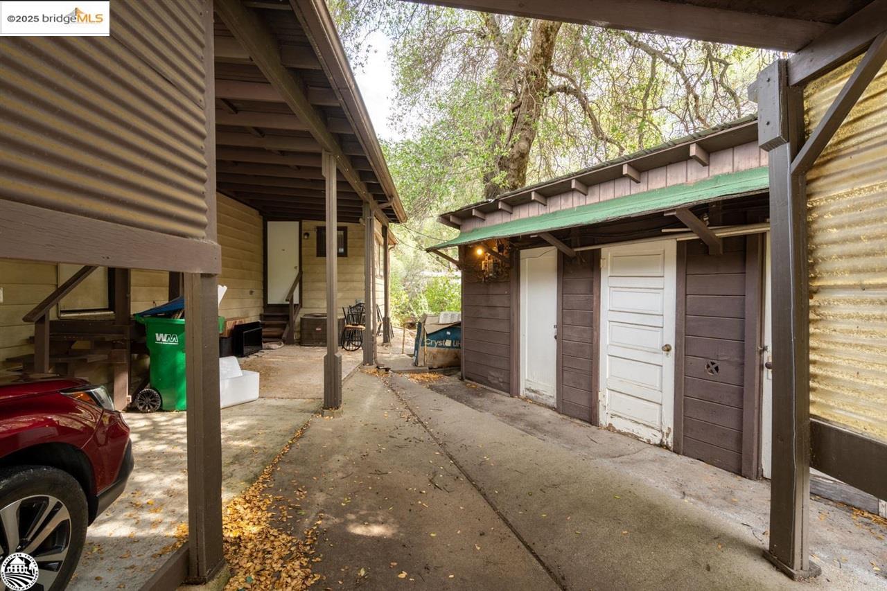 20785 Lyons Bald Mountain Rd