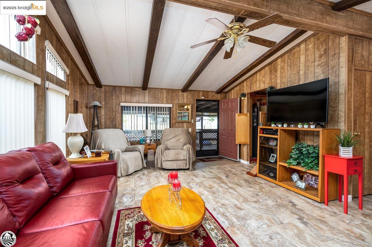 20785 Lyons Bald Mountain Rd