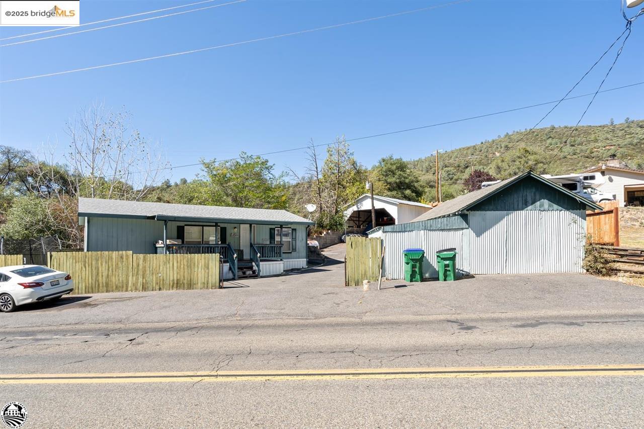 20785 Lyons Bald Mountain Rd