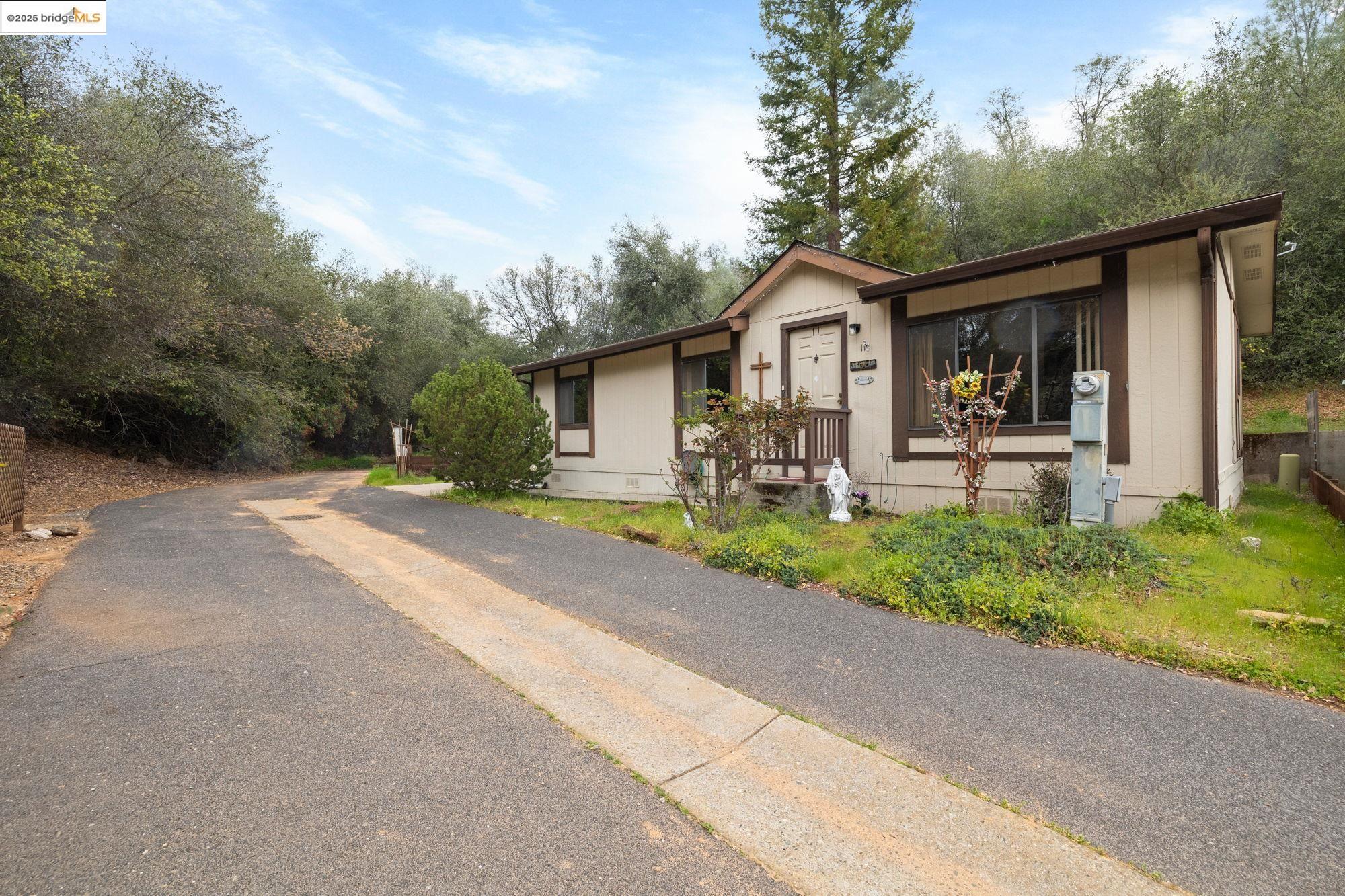 10678 Wigwam Rd SPC 11