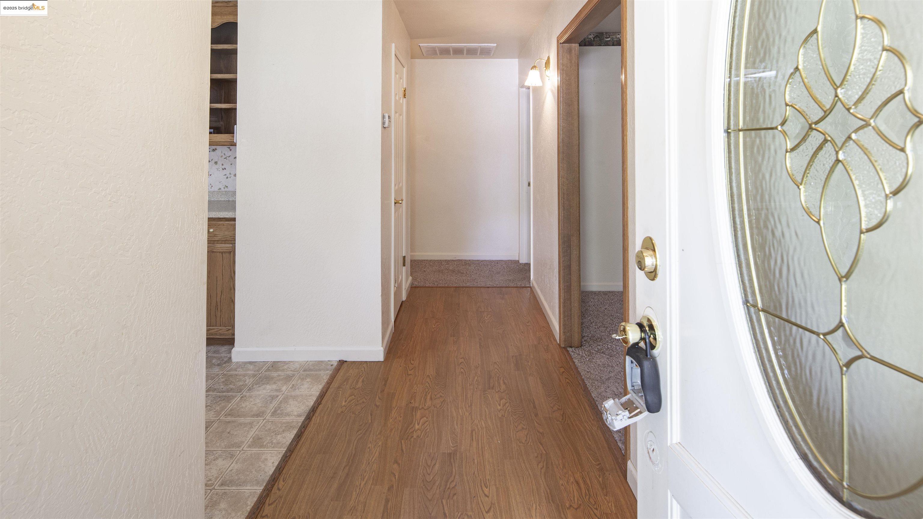 20668 Lower Hillview Dr