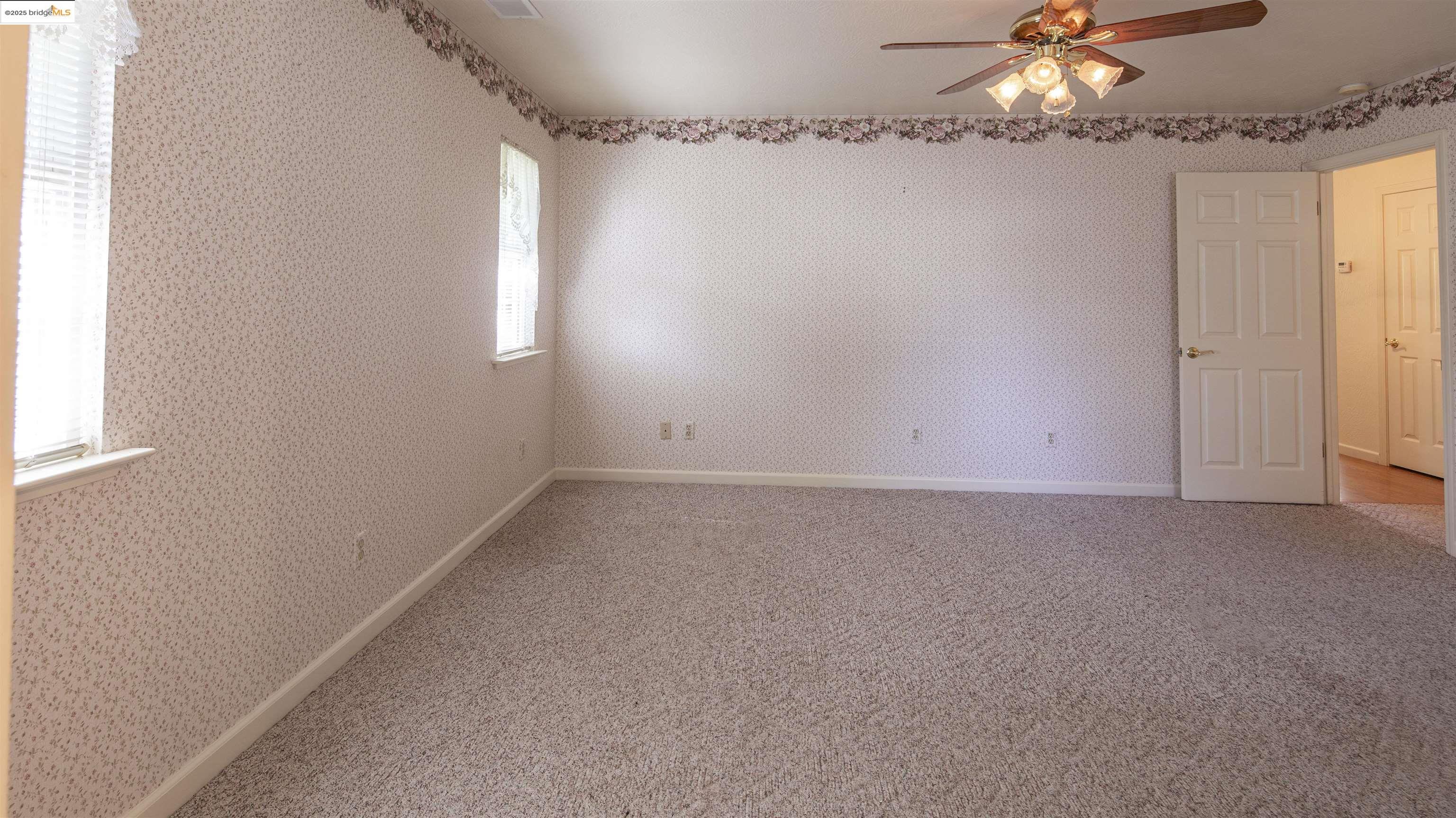 20668 Lower Hillview Dr