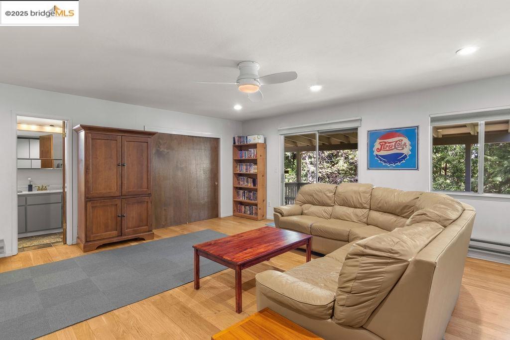 28997 Snowhite Ridge