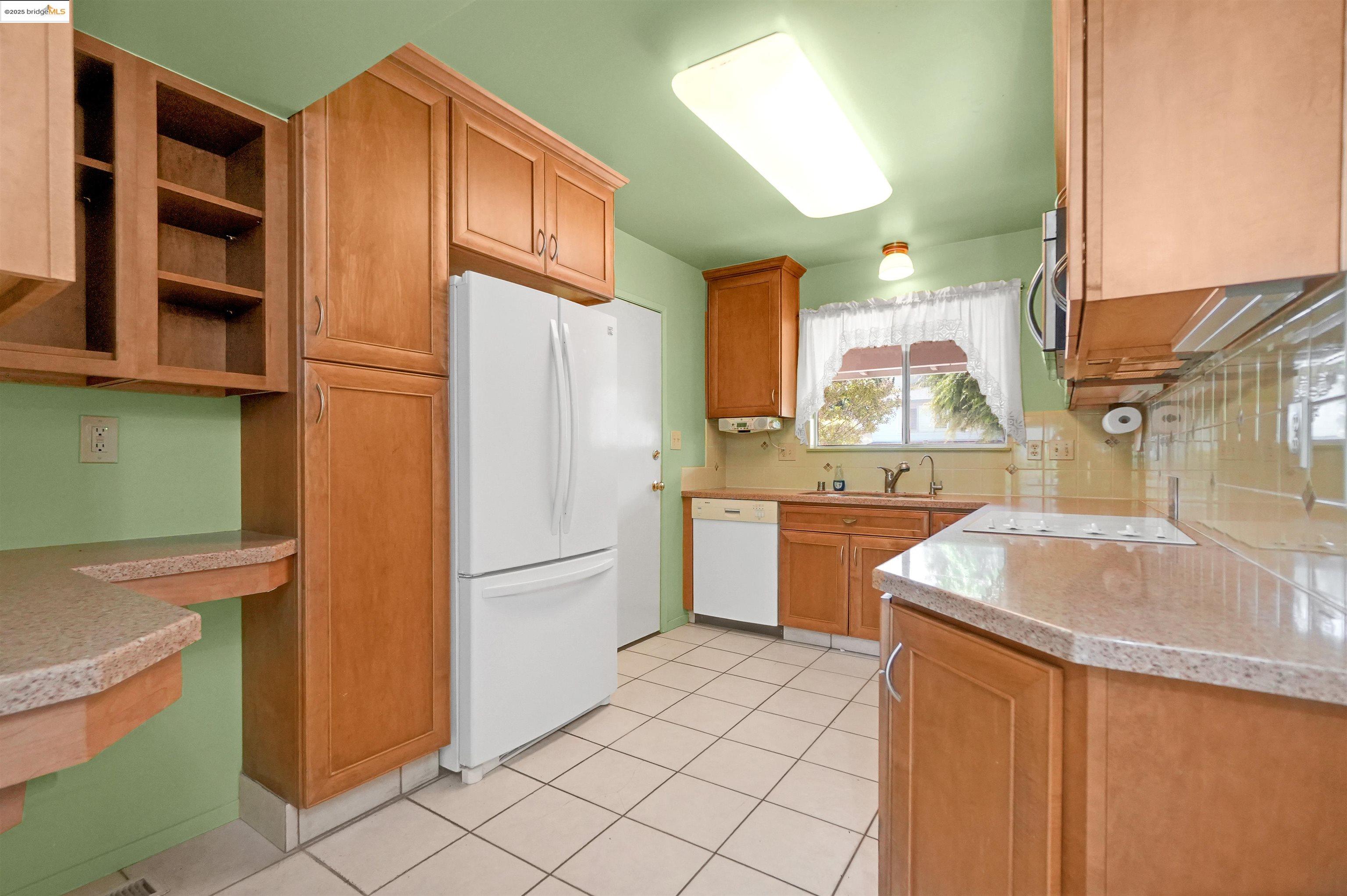 19800 Carnation Ln