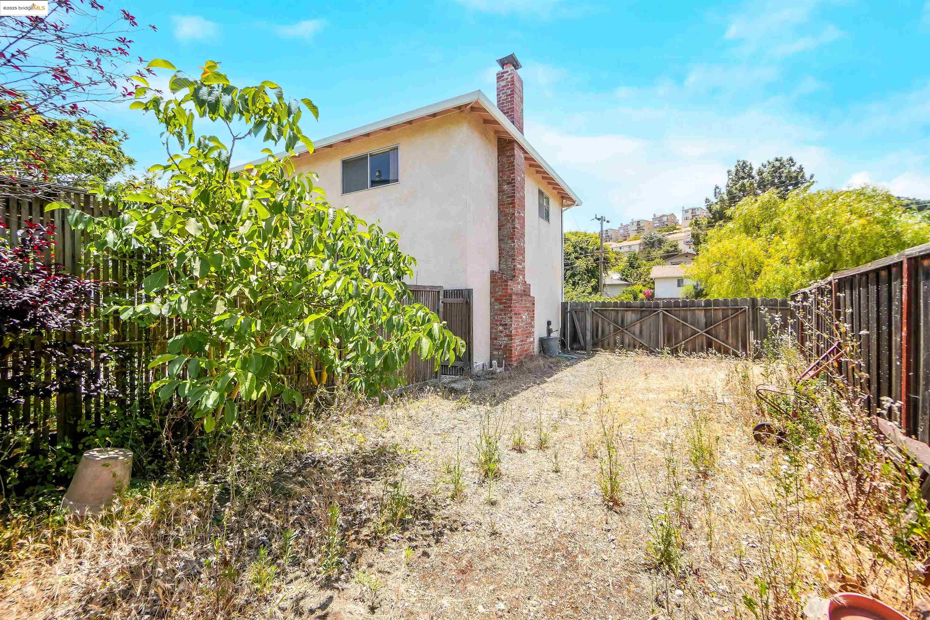 19800 Carnation Ln