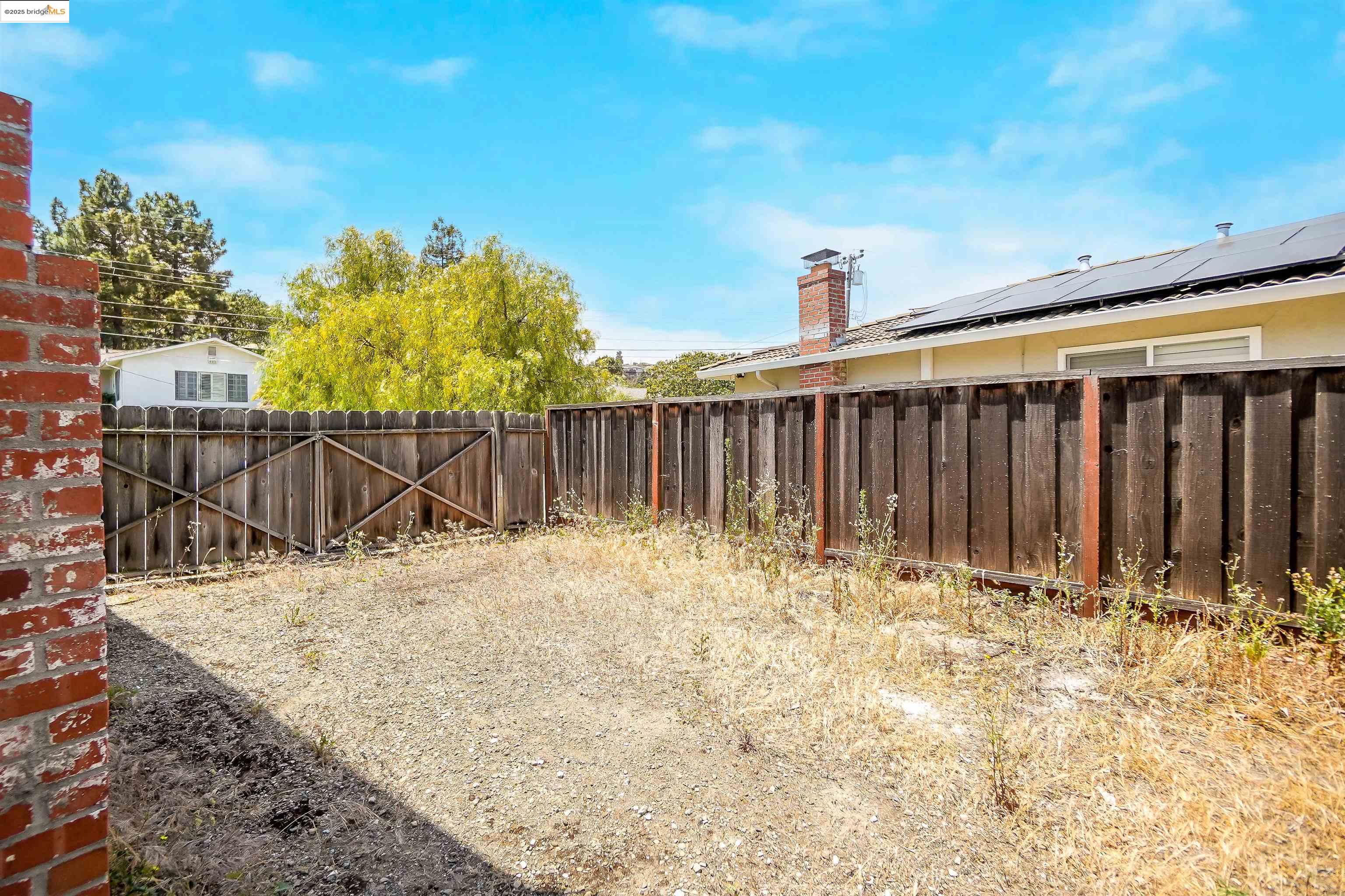 19800 Carnation Ln