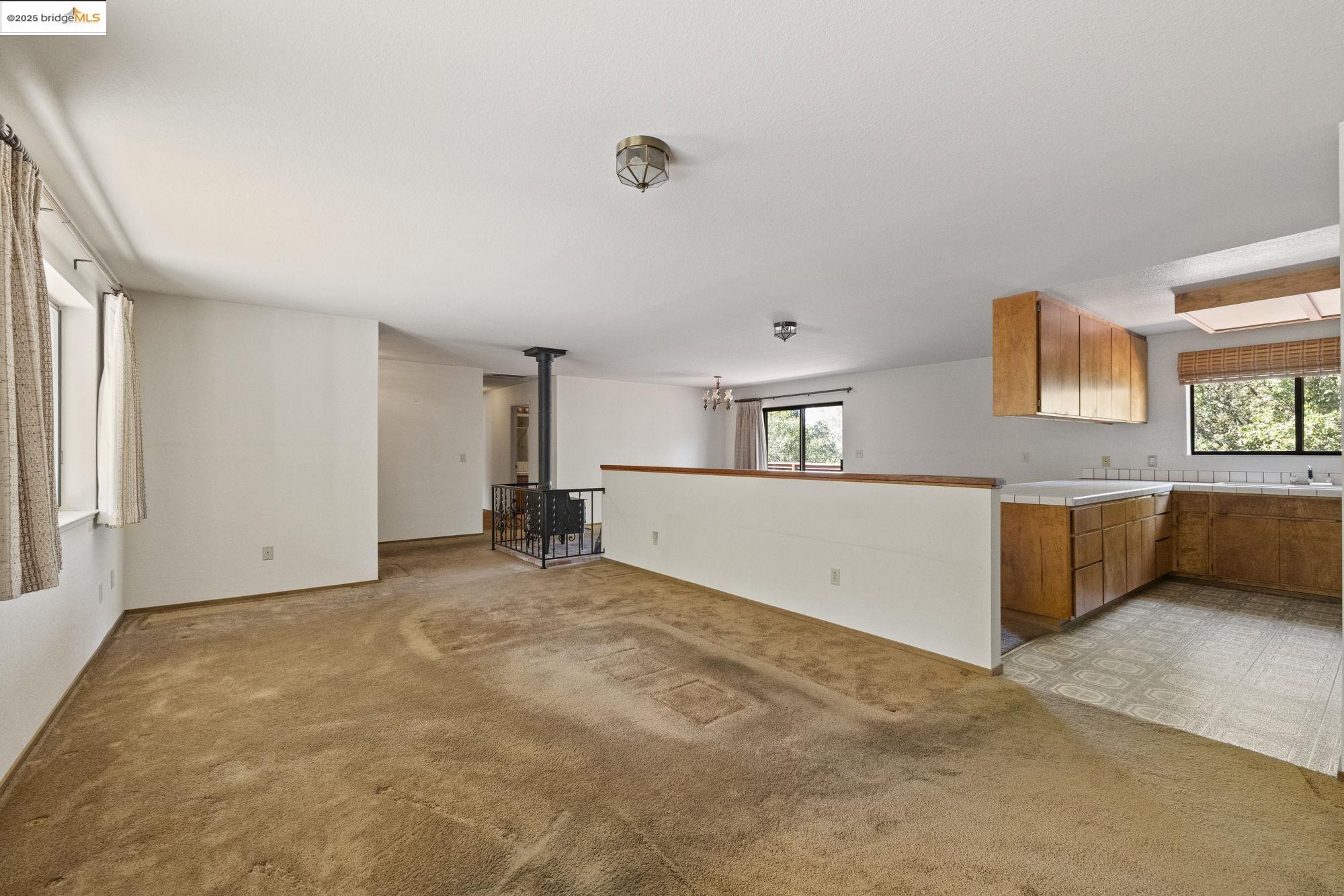 11828 Campo Seco Rd