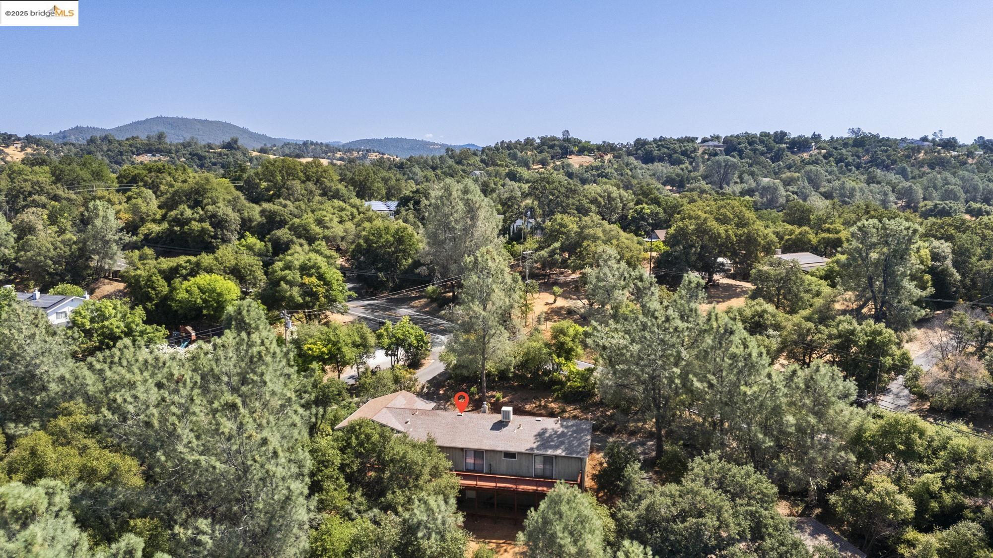 11828 Campo Seco Rd