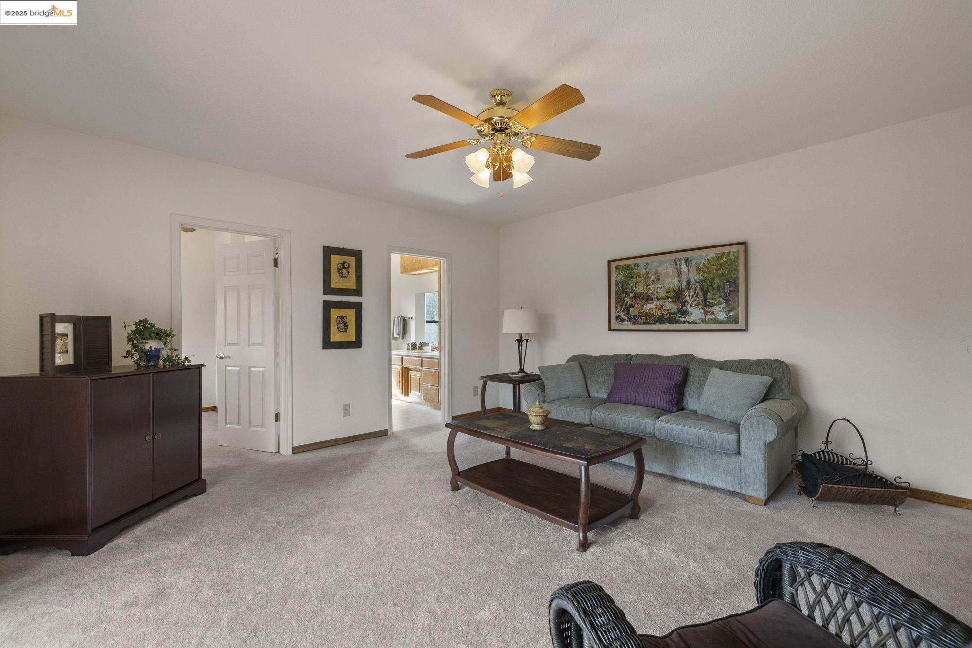 21320 Oneto Dr