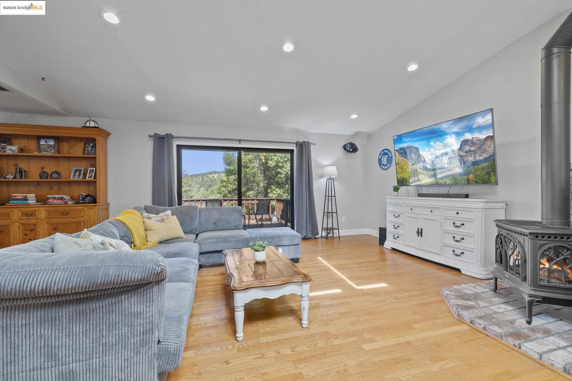 14130 Oak Knoll Rd