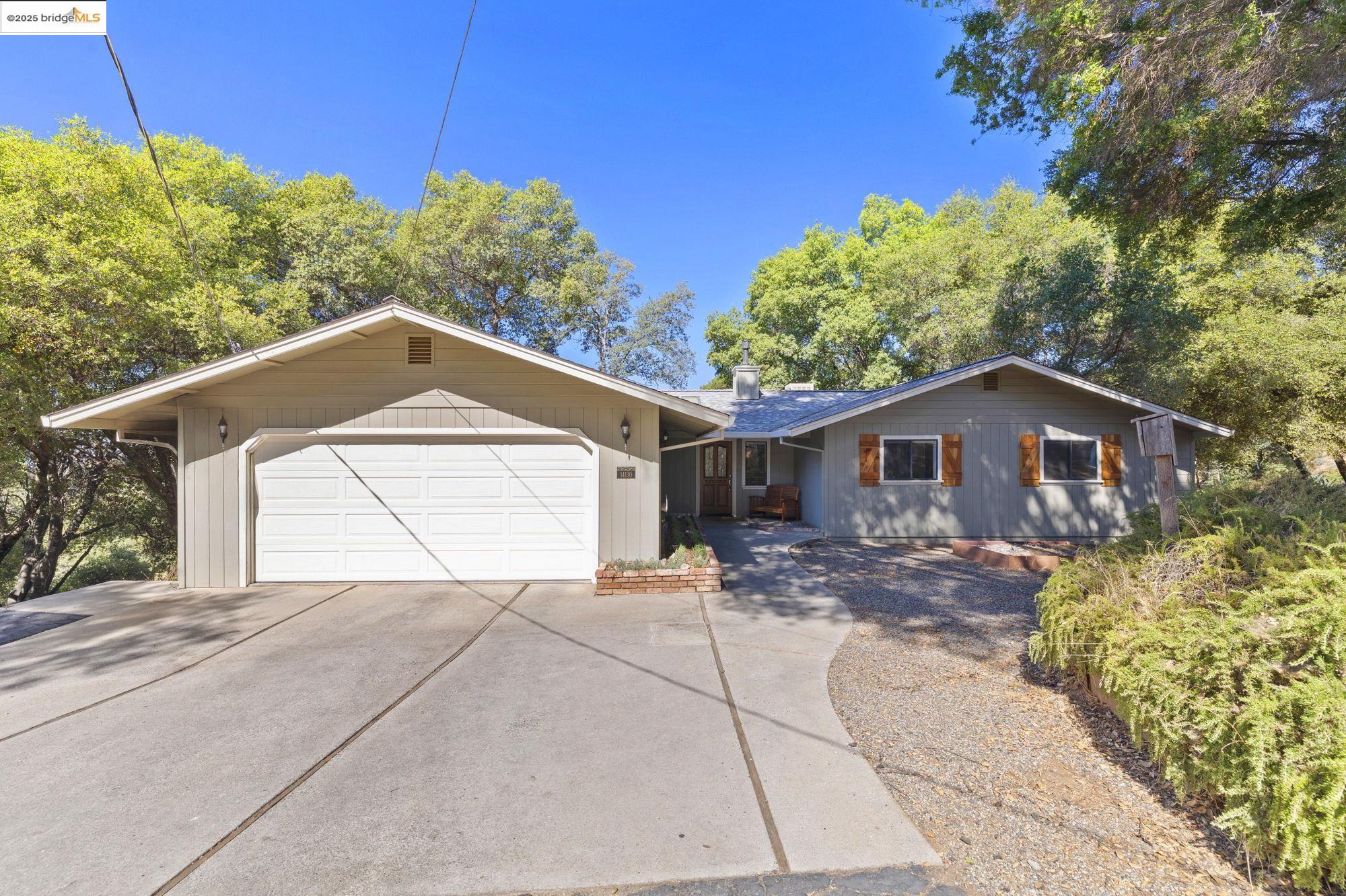 14130 Oak Knoll Rd