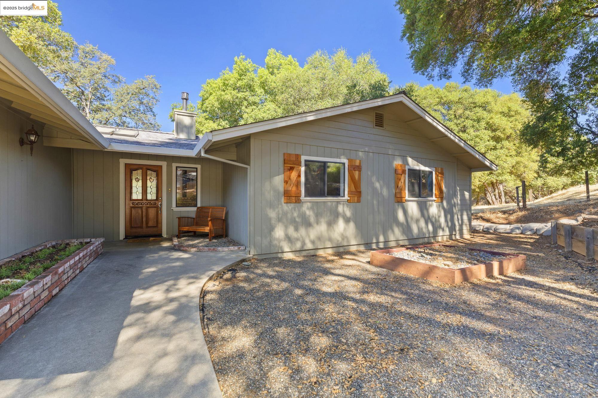 14130 Oak Knoll Rd