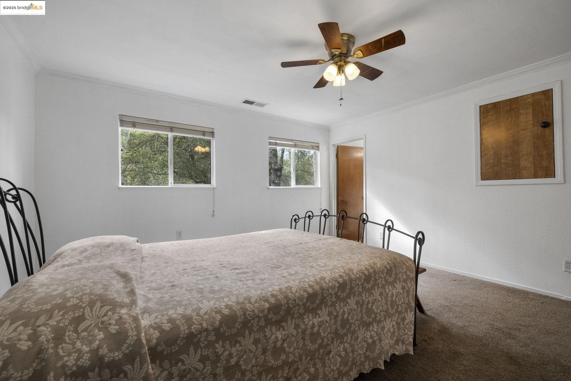 21550 Phoenix Lake Rd