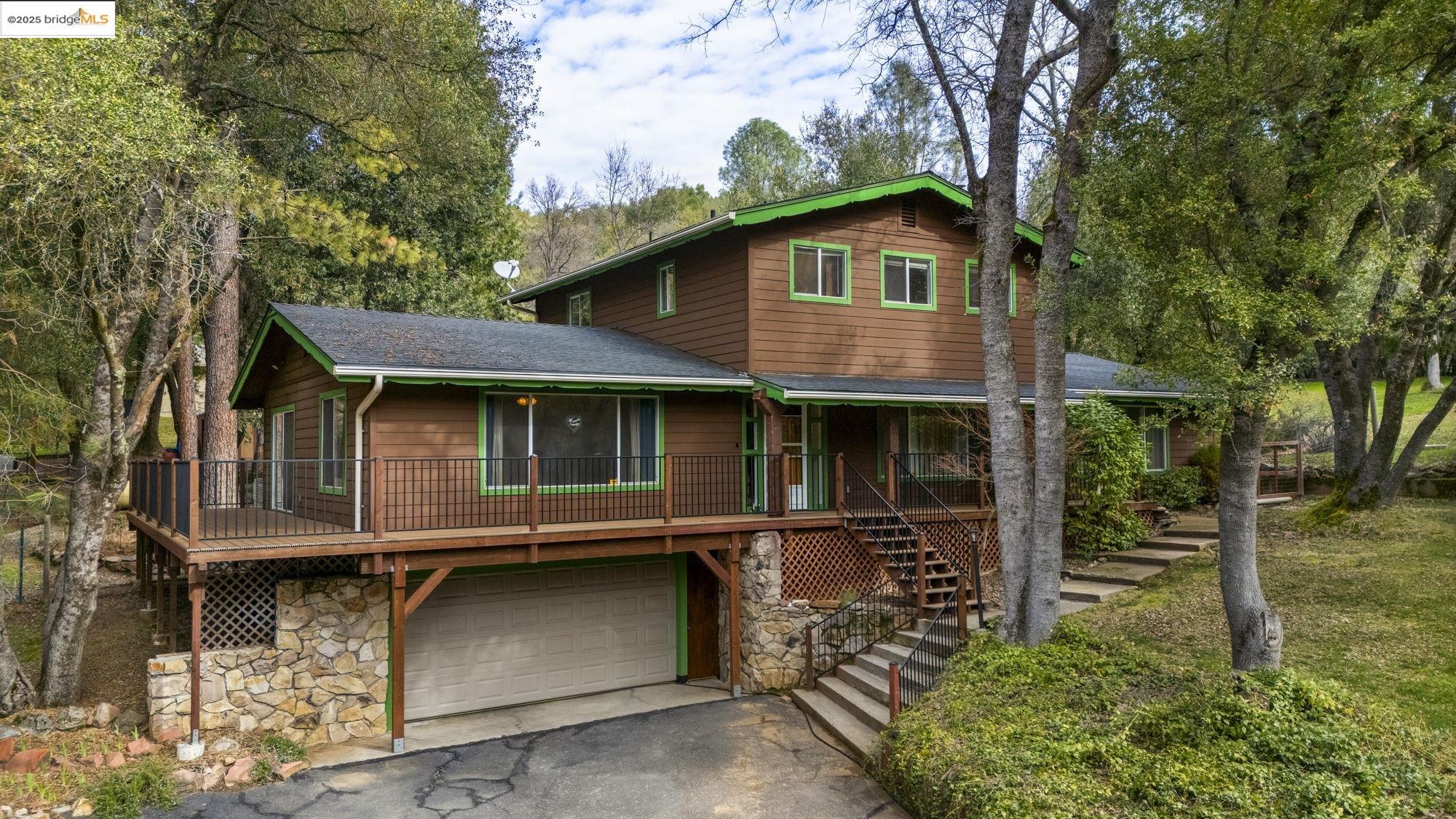 21550 Phoenix Lake Rd