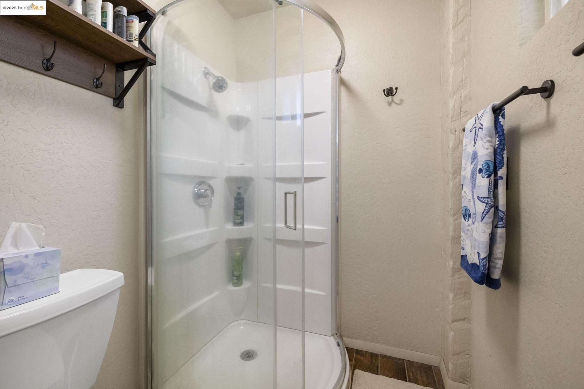 21550 Phoenix Lake Rd