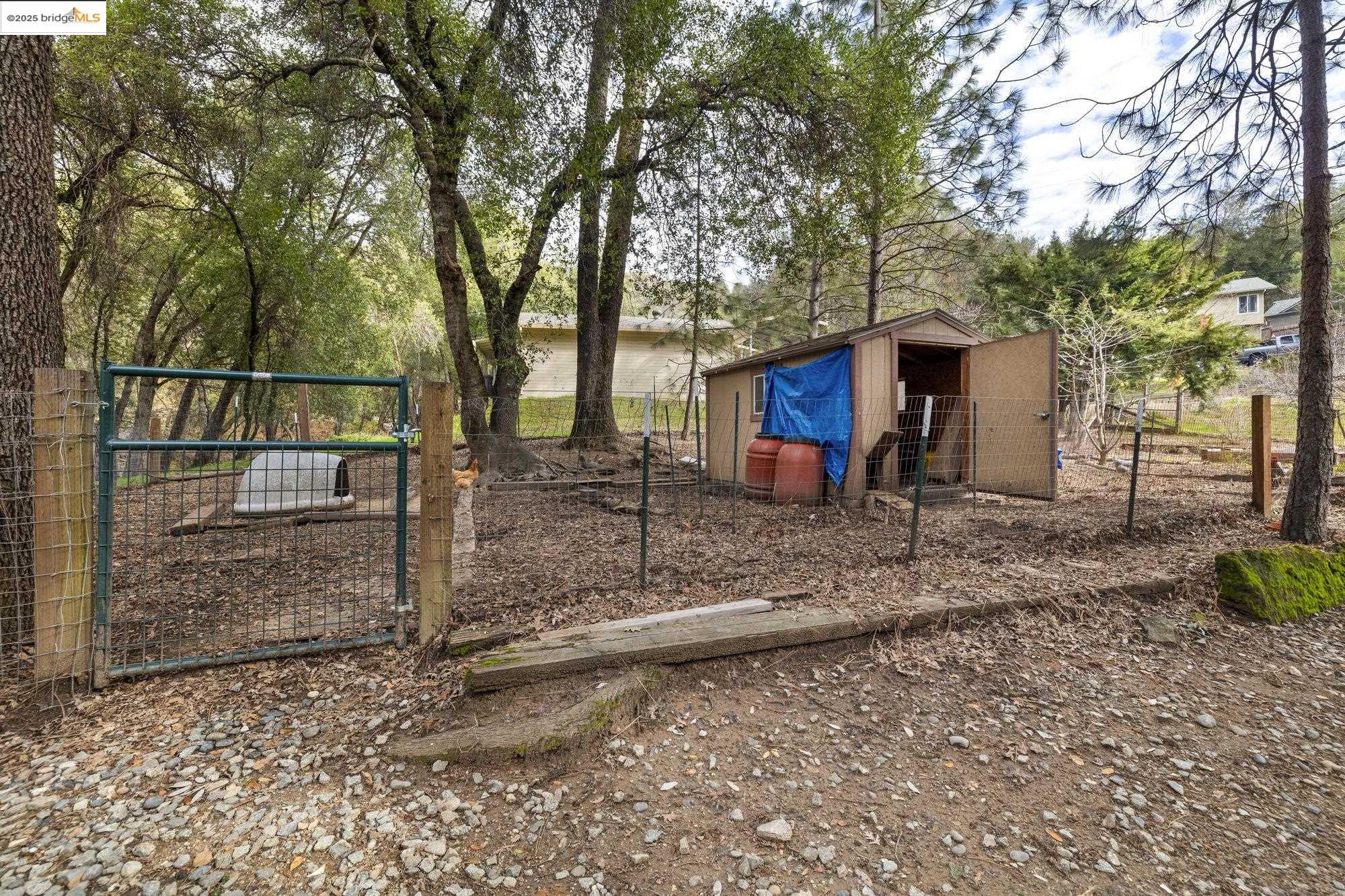 21550 Phoenix Lake Rd