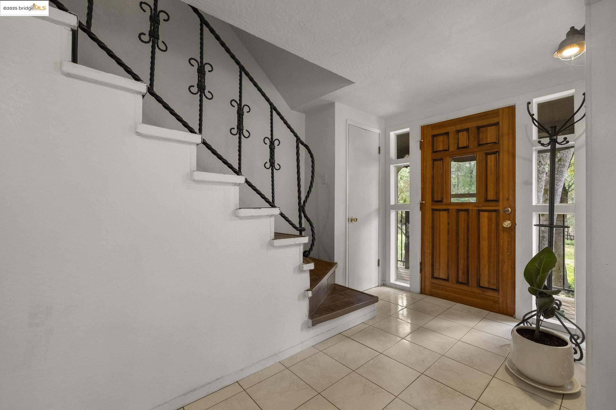 21550 Phoenix Lake Rd