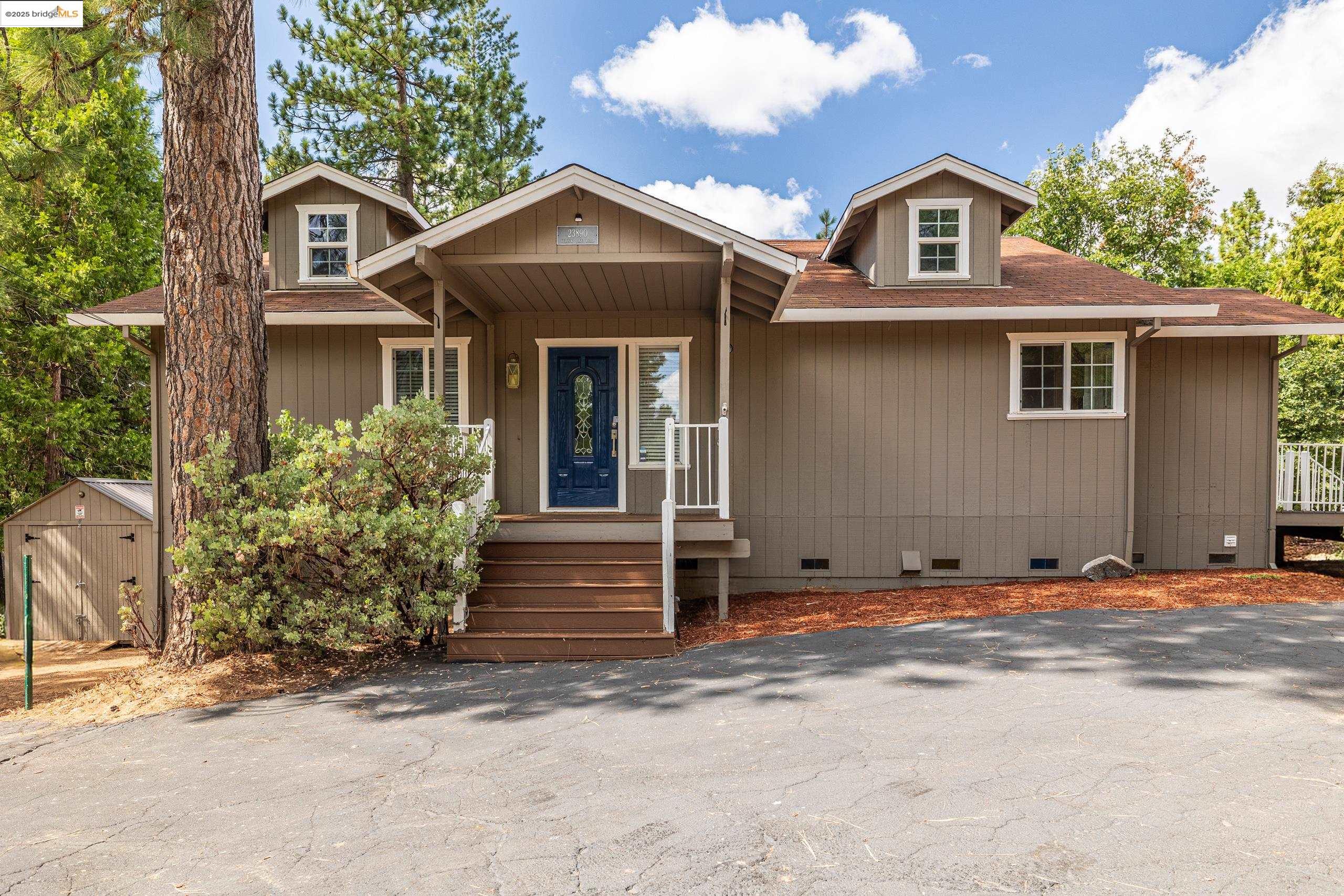 23890 Yellow Pine Rd