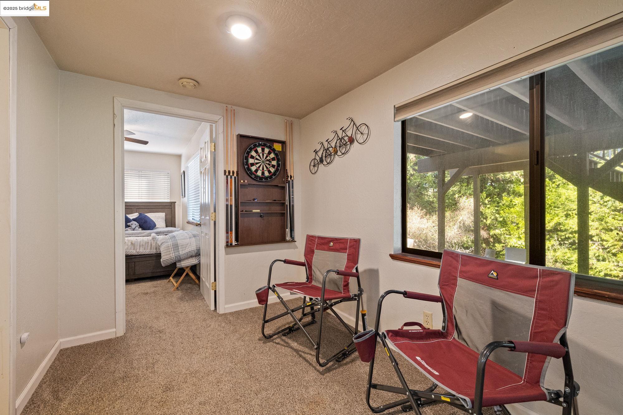 23890 Yellow Pine Rd