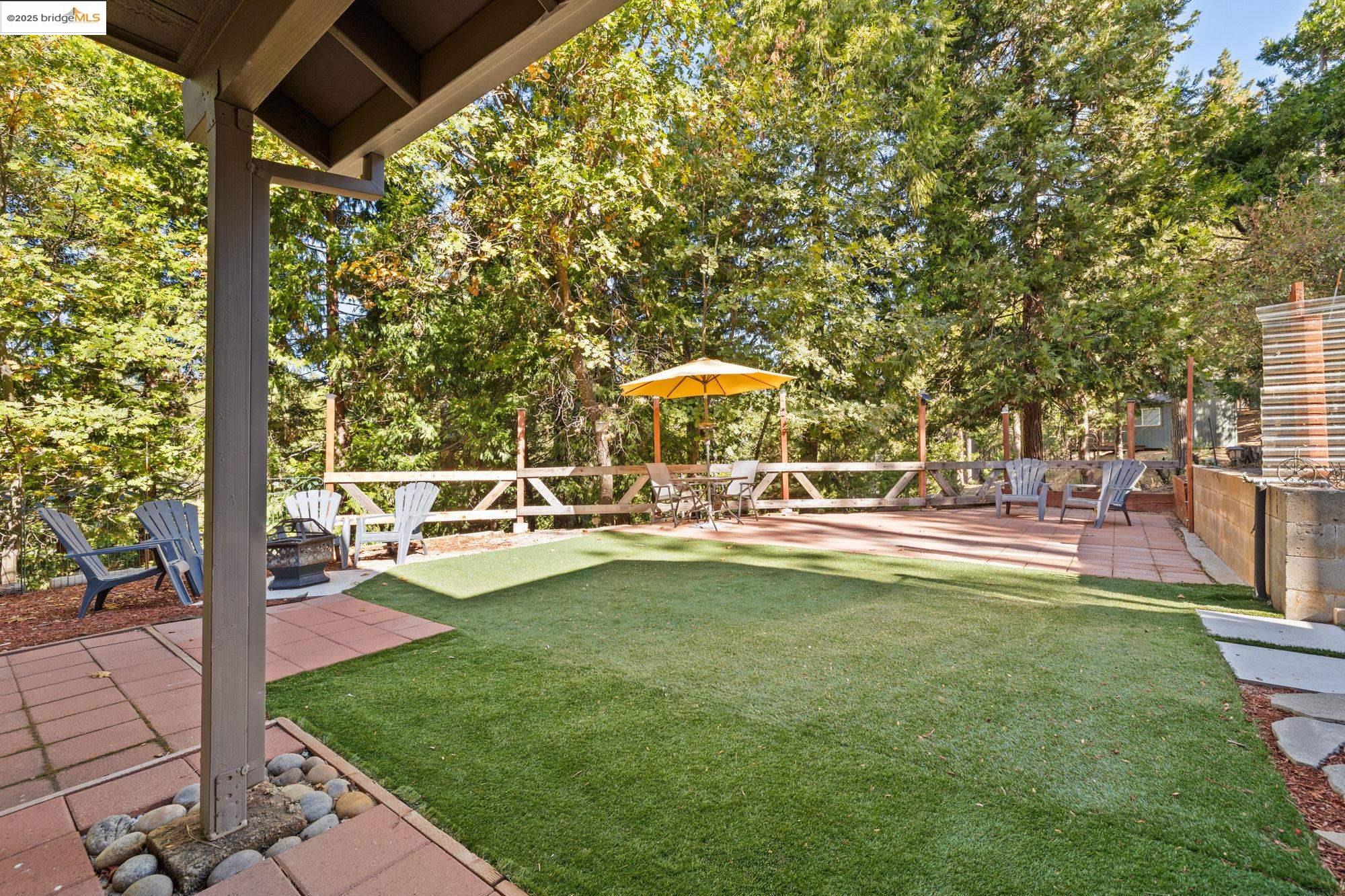 23890 Yellow Pine Rd