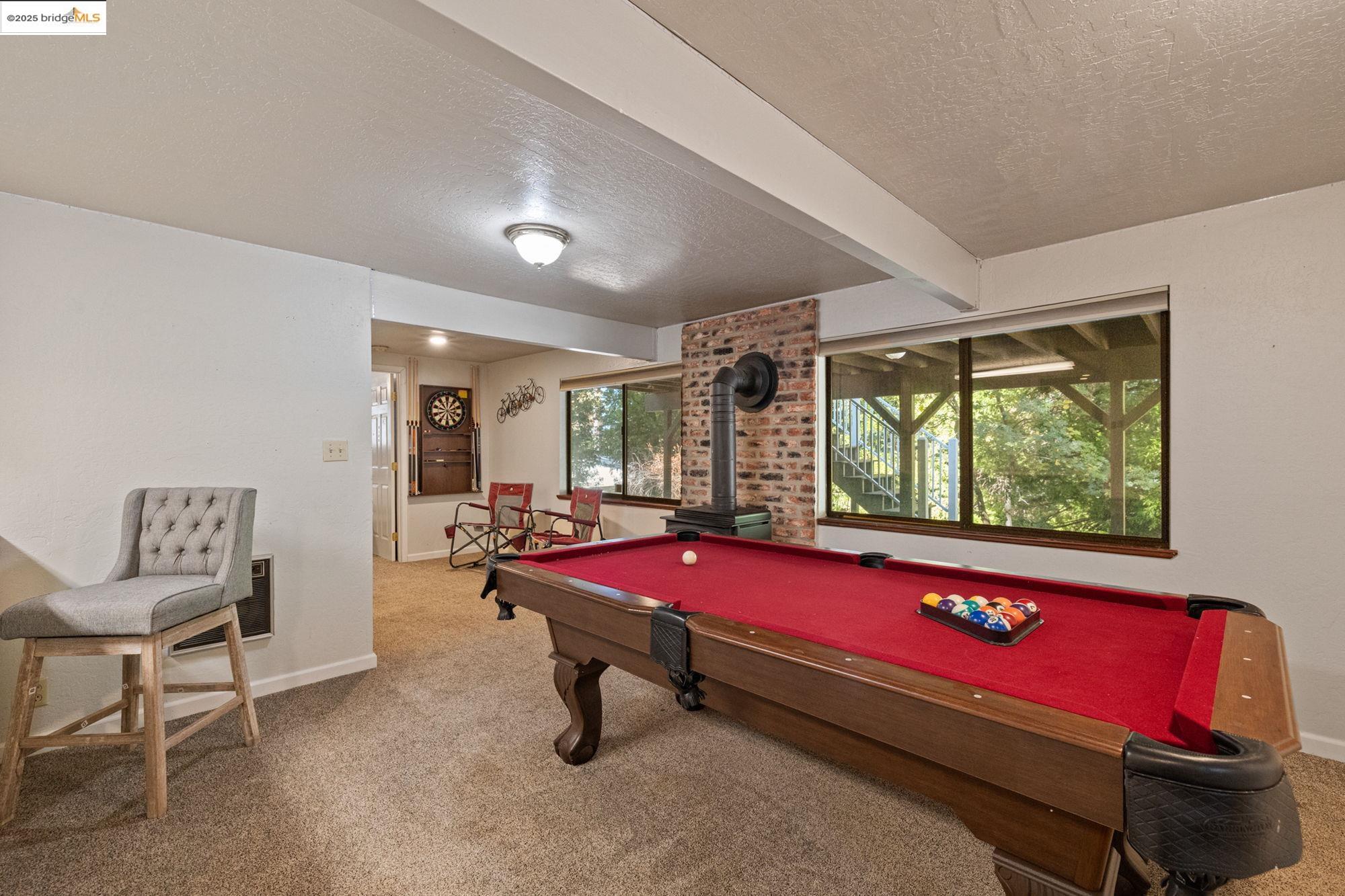 23890 Yellow Pine Rd