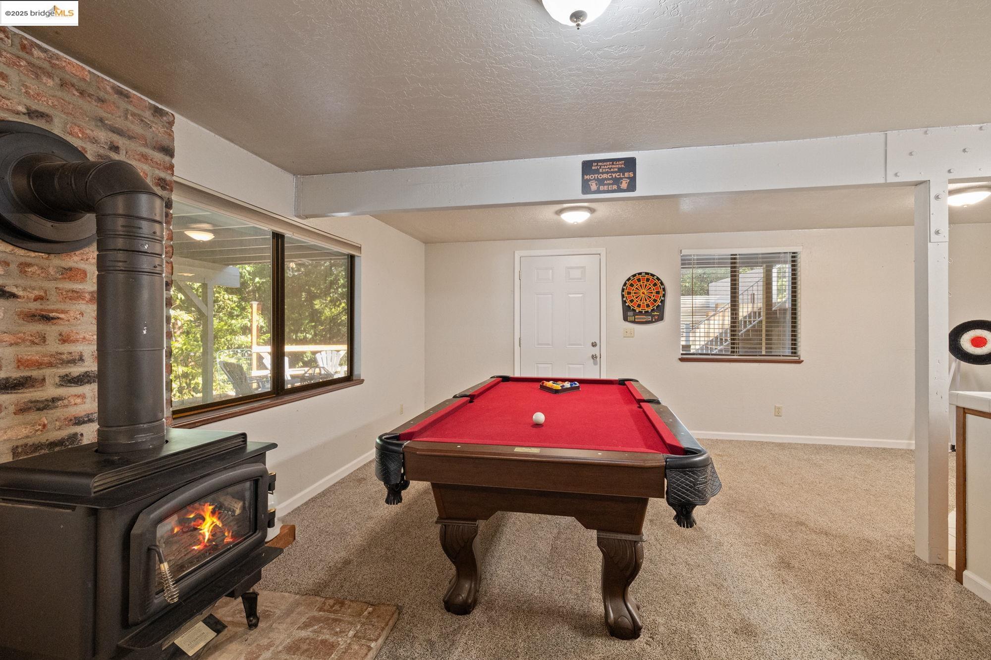 23890 Yellow Pine Rd