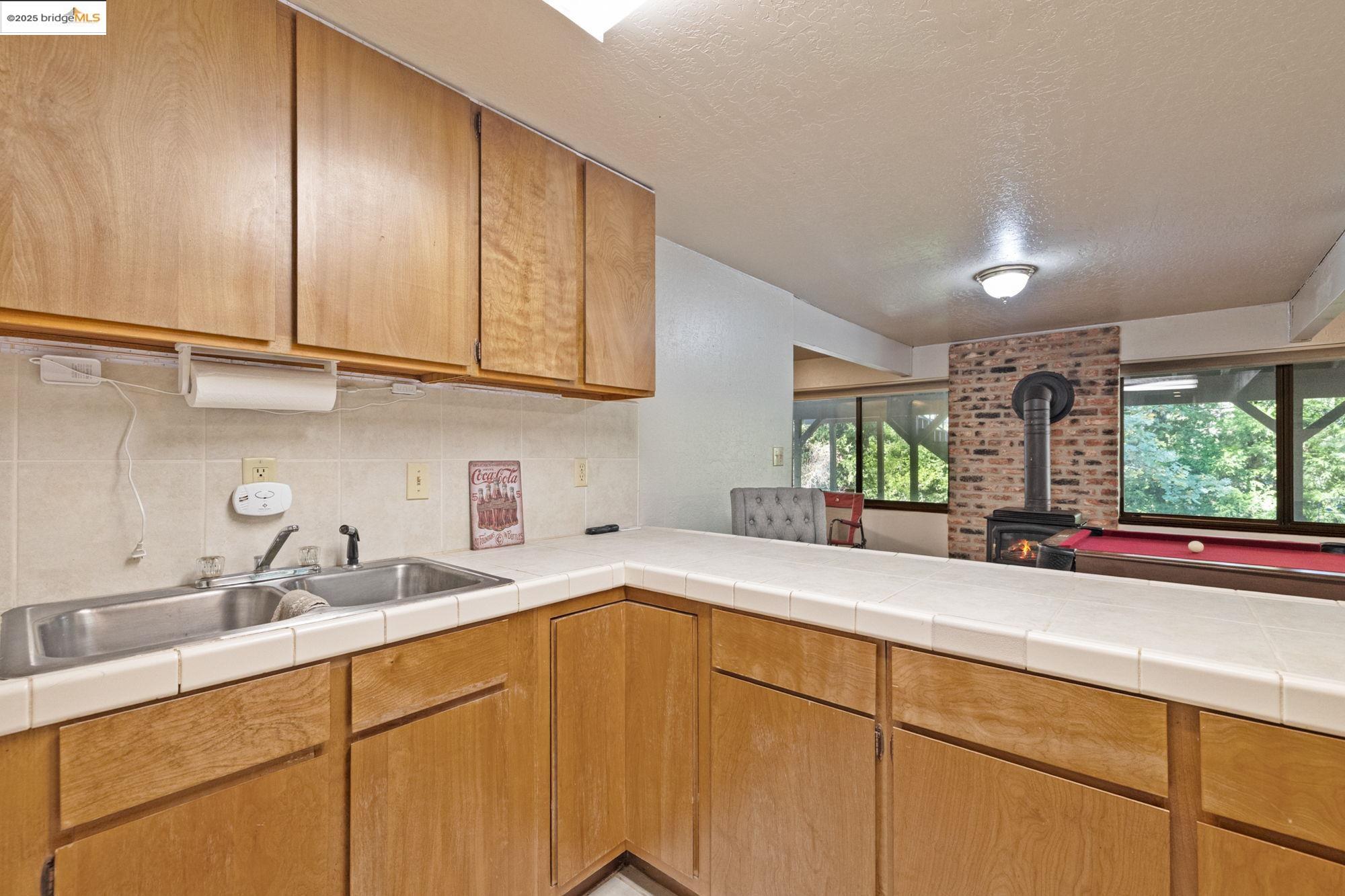 23890 Yellow Pine Rd