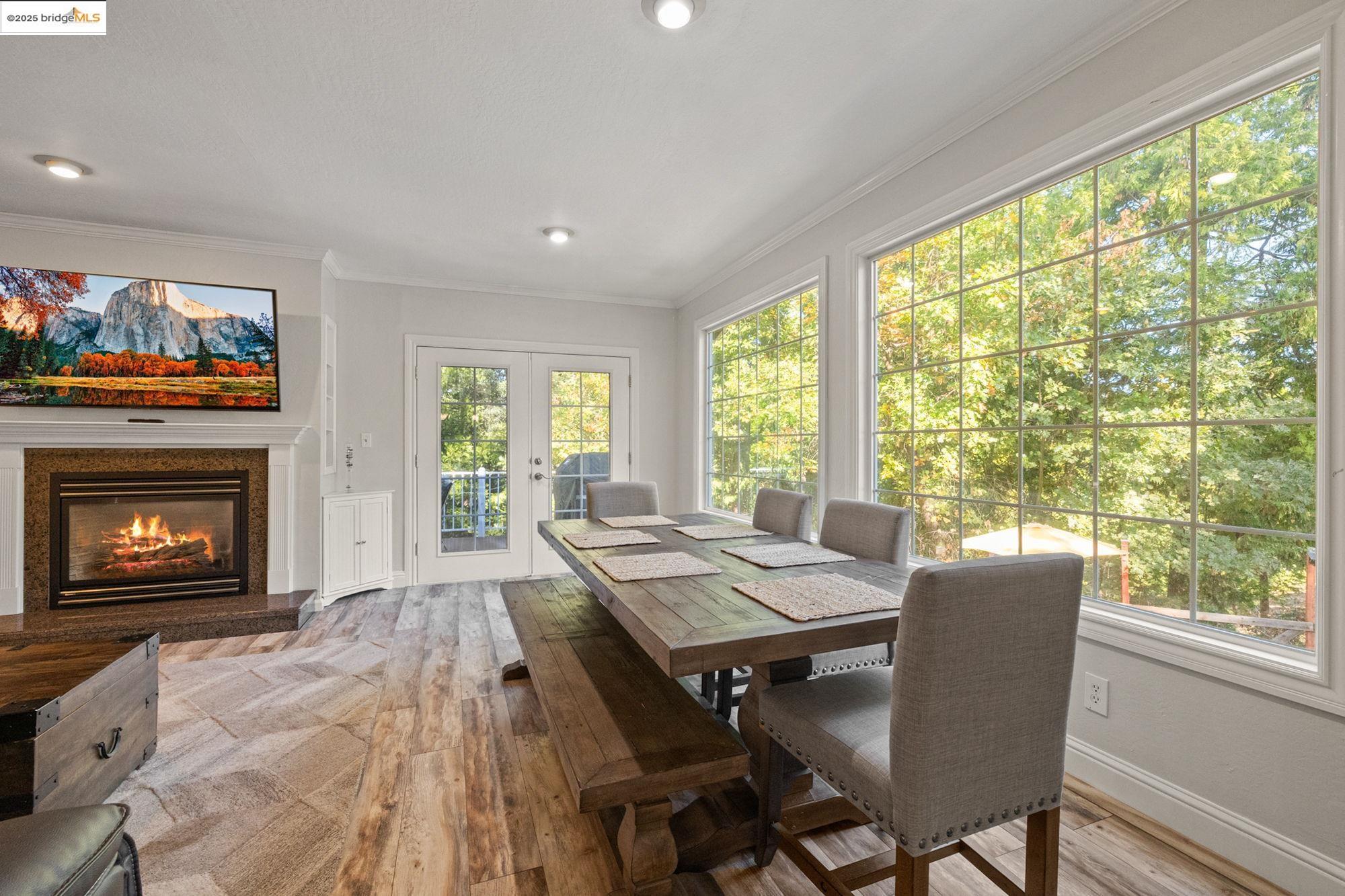 23890 Yellow Pine Rd