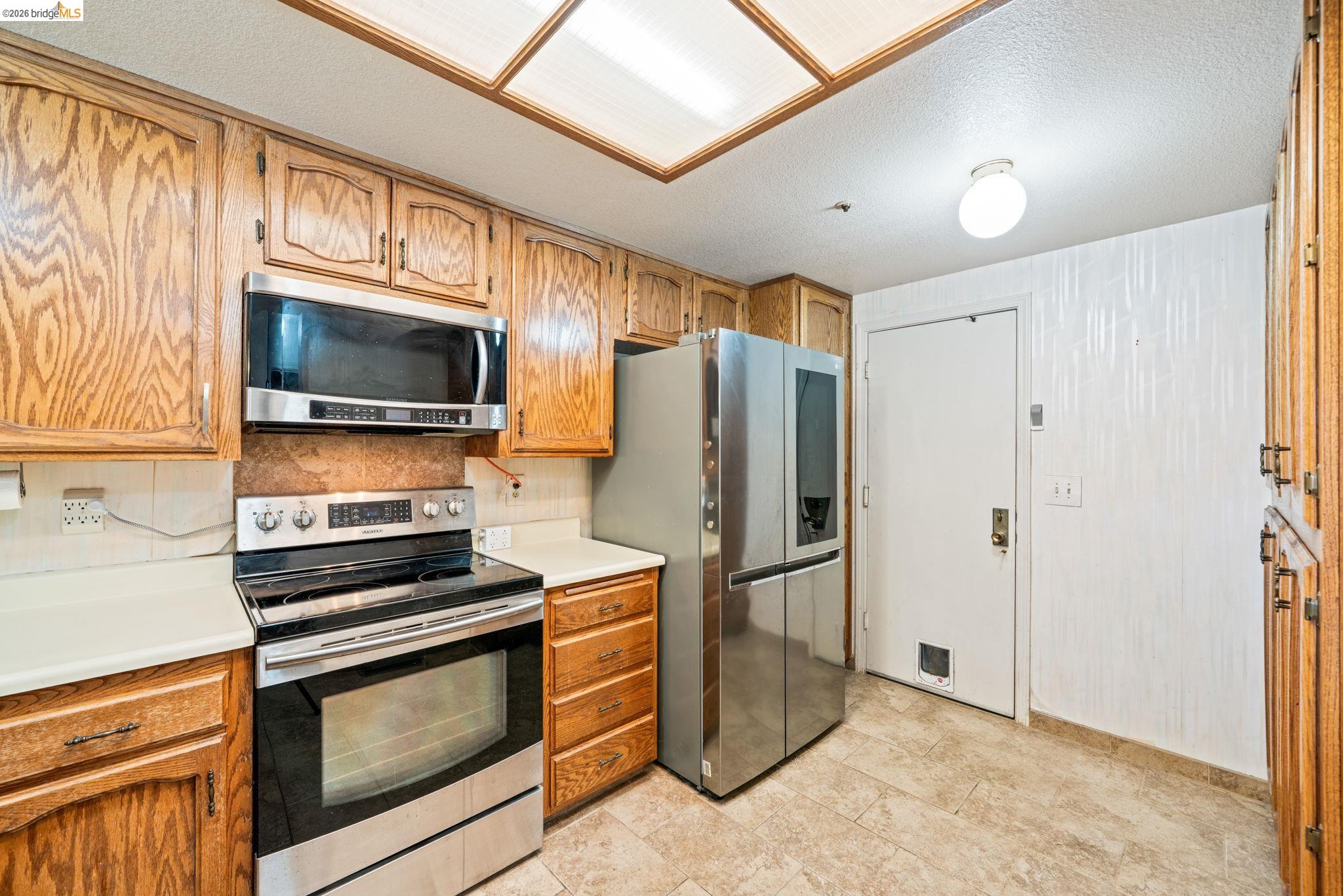 4844 Mulqueeney Cmn