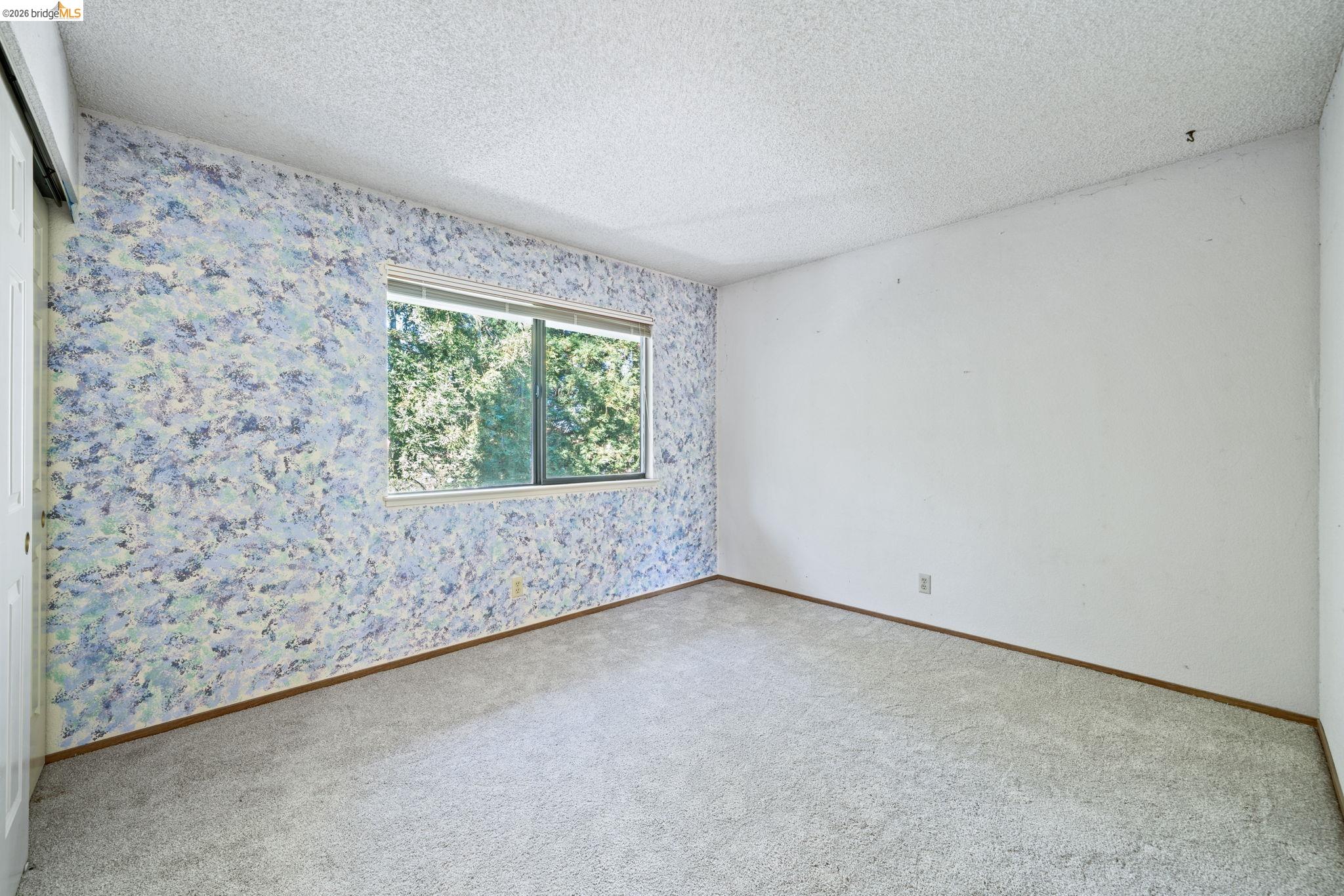 4844 Mulqueeney Cmn