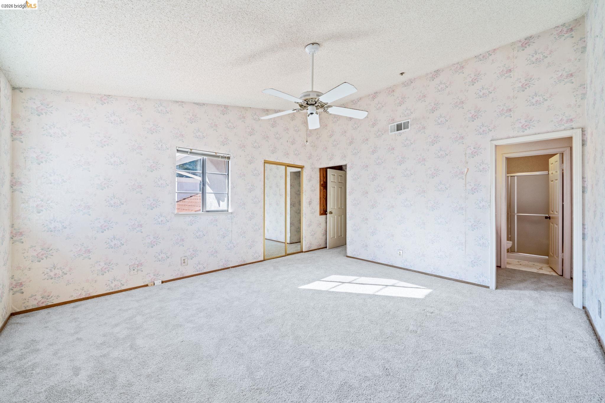 4844 Mulqueeney Cmn