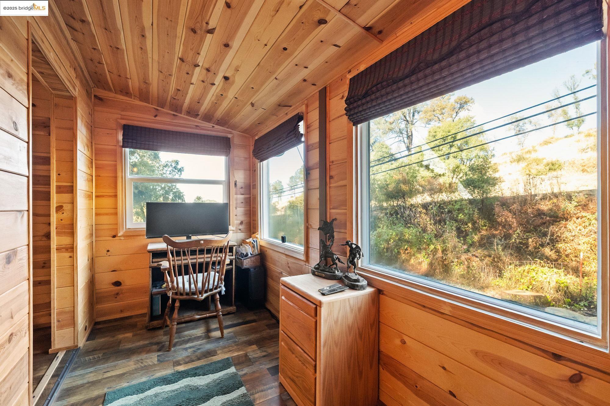 15895 Morris Rd, Sonora