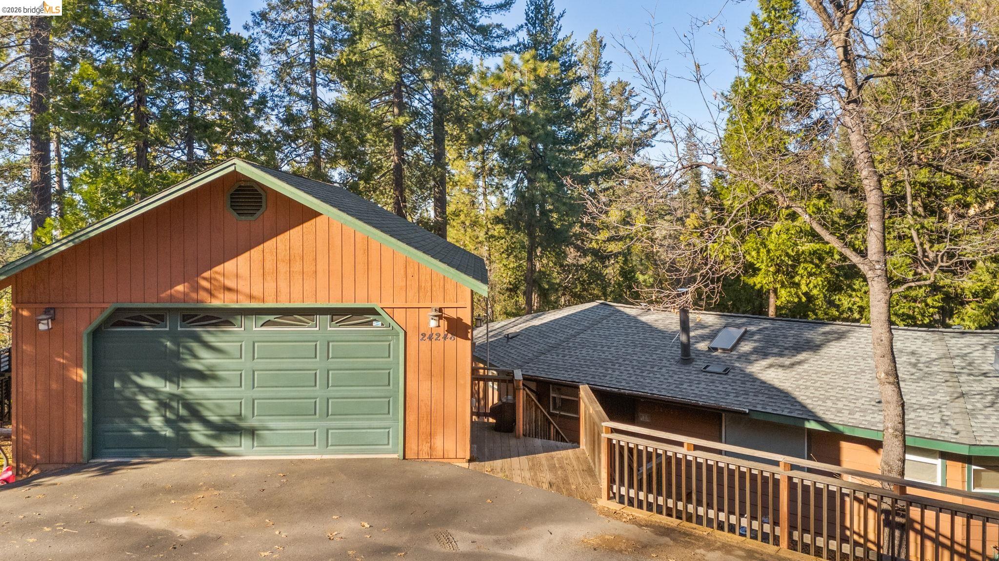 24248 Martingale Ln