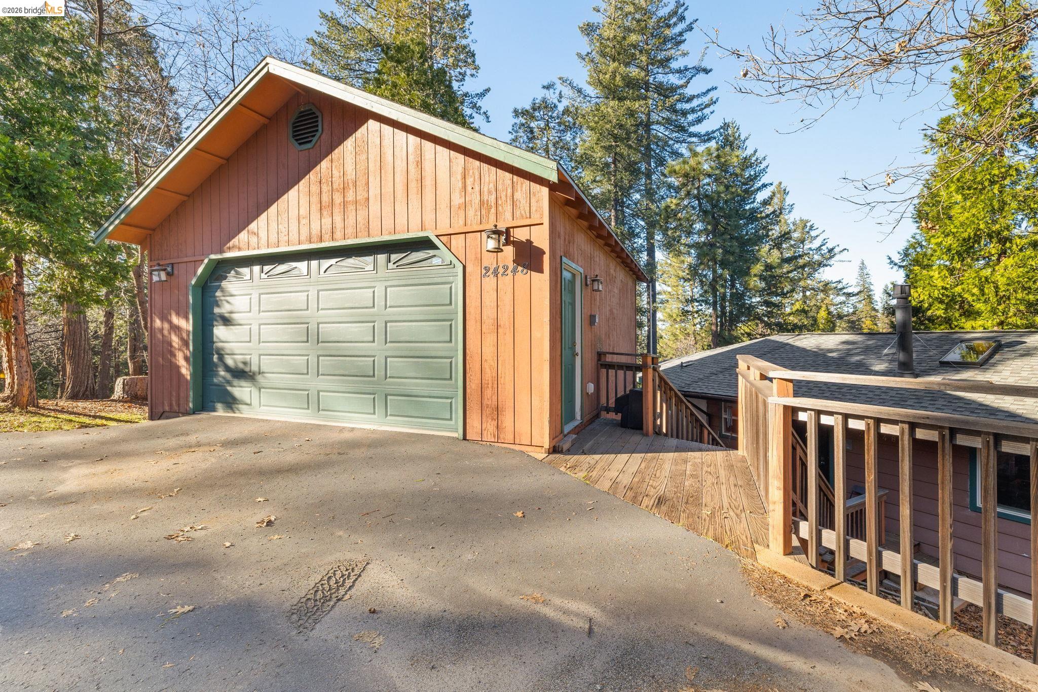 24248 Martingale Ln